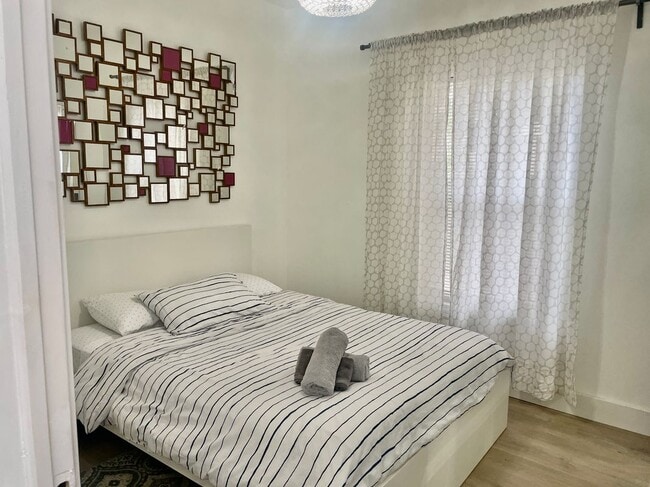 Photo - 5504 NW 3rd Ave