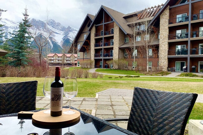 Photo - 901 Mountain St Unit ID1308596P