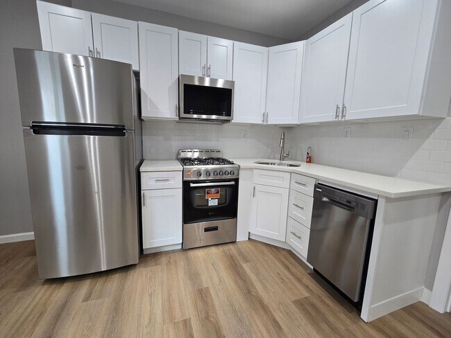 Photo - 1631 S 8th St Unidad #1