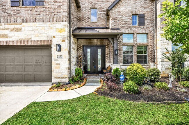 Photo - 1193 Stillwater Pond Dr