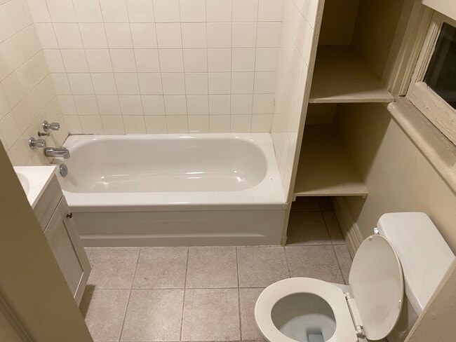 Photo - 336 Hamilton Rd Unit 2