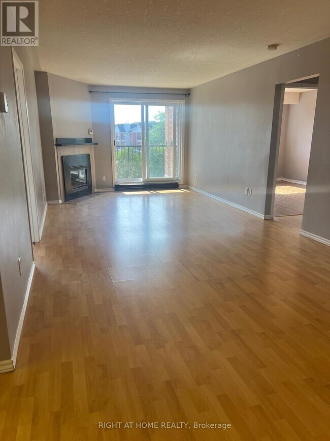 Photo - 1096 Jalna Blvd Unit 91