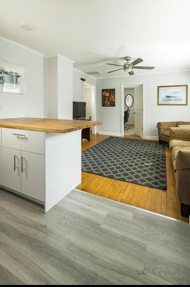 Open floor plan concept - 355 Saint Clair Ave Unit 355 Saint Clair