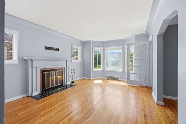 Photo - 18968 Murray Hill St