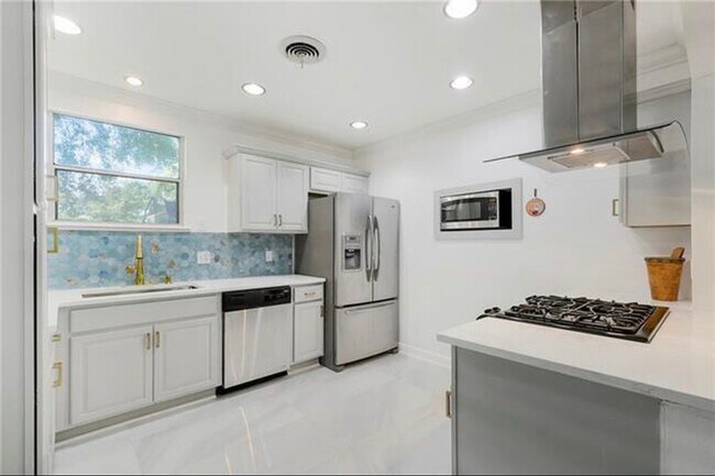 Photo - 116 Levee View Dr