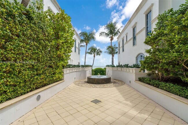 Photo - 5959 Collins Ave Unit 804