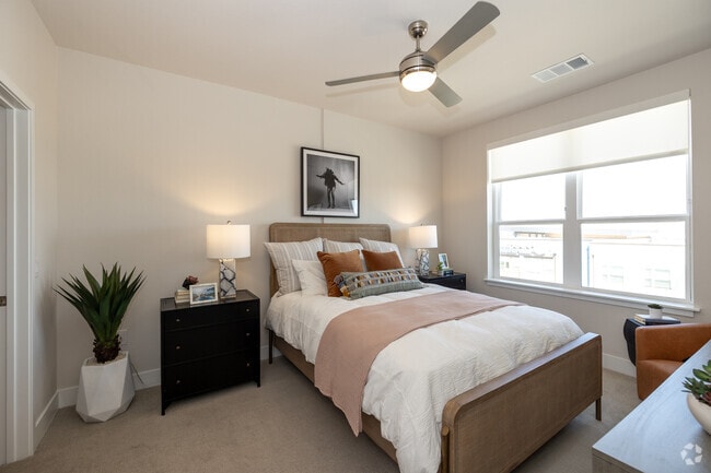 1BR, 1BA - 650SF - 685SF - Bedroom - Alexan Montview Plaza