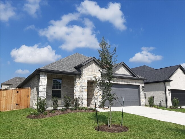 Photo - 16026 Tangled Vine Ln
