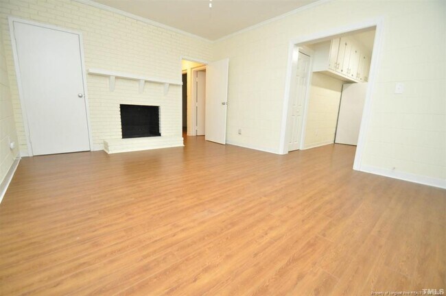 1426 Old Trinity Cir
