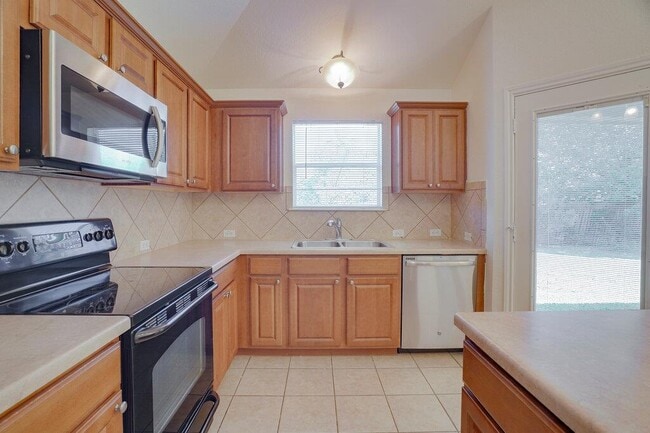 Photo - 311 Gainer Dr