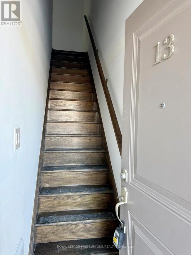 Photo - 95 Kayla Crescent