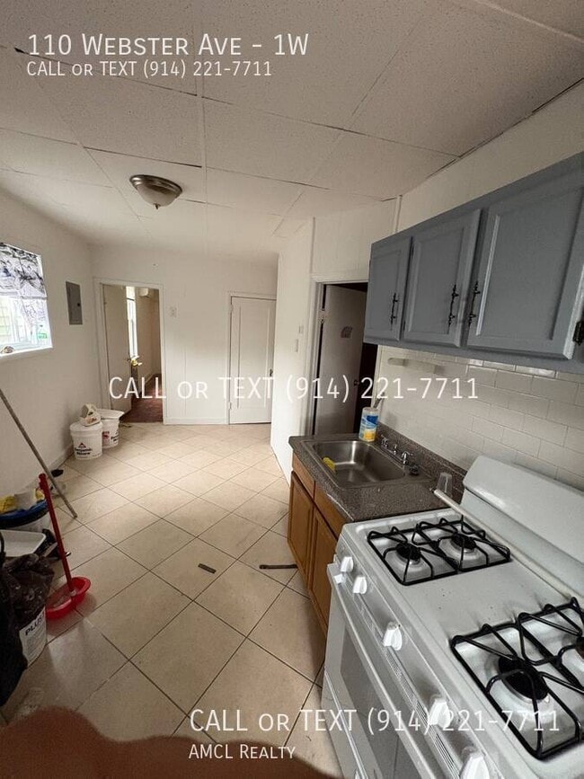 Photo - 110 Webster Ave Unit 1W