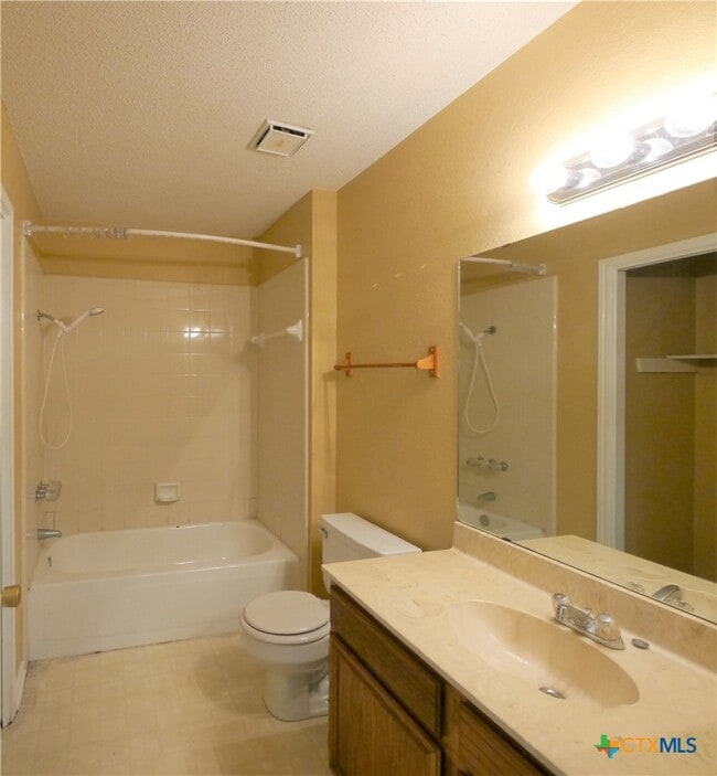 Building Photo - 1510 Westway Dr