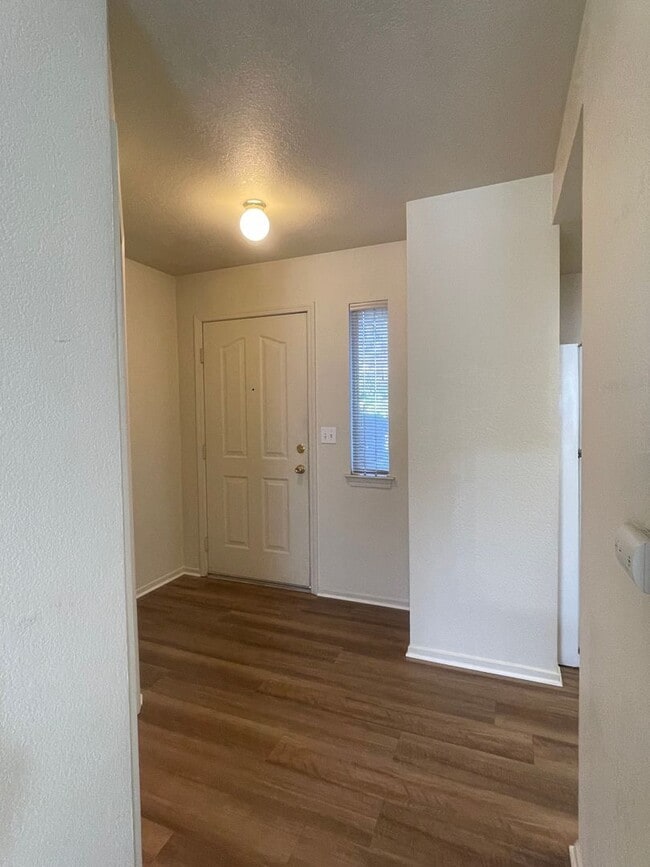Photo - 1390 Serrano Pl Unit B