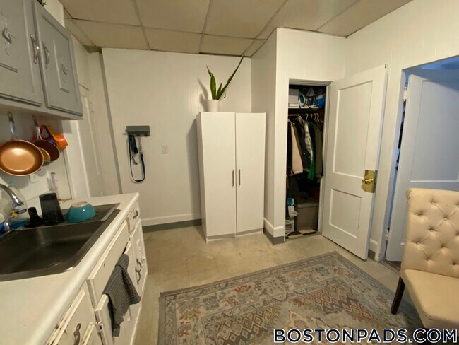 Photo - 9 Myrtle St Unit 4