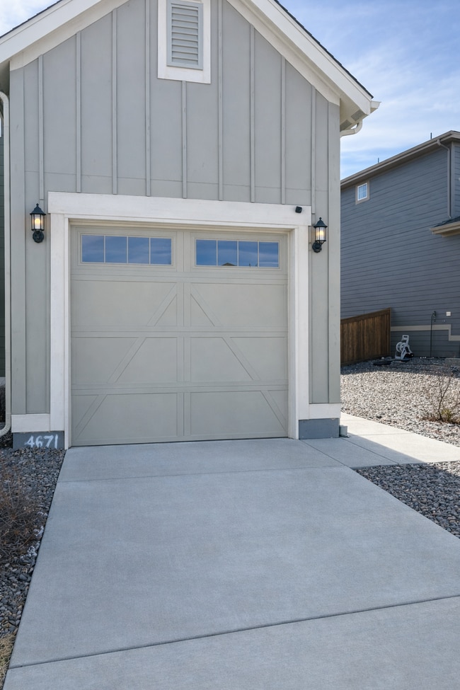 Photo - 6971 Hyland Hills St