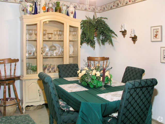 Comedor - The Glenwood at Pinson