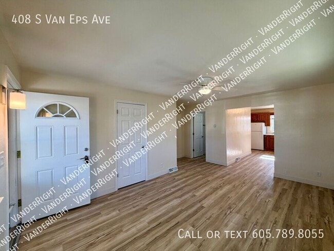 Photo - 408 S Van Eps Ave