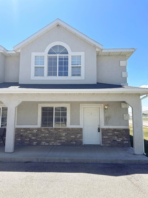 Photo - 781 W 350 N Townhome