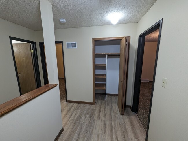 Photo - 4945 Walker Ave Unidad Apt4