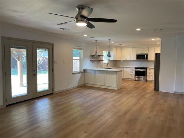 Building Photo - 405 Ola Ln