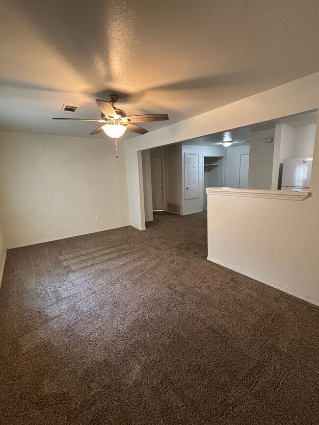 Building Photo - 2 Bed Duplex in Pryor Rental