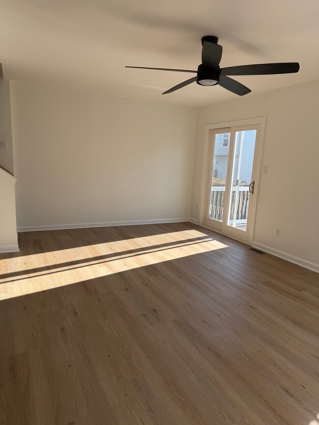 Photo - 517 Aidone Dr