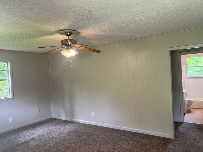 Photo - 2 Bed 1 Bath Home