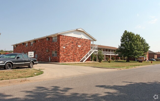 Photo - Southridge Manor Apartments West