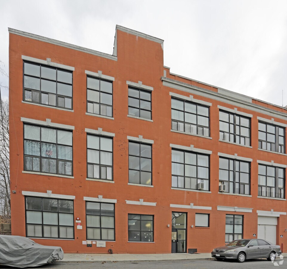 Photo - 10005 92nd Ave