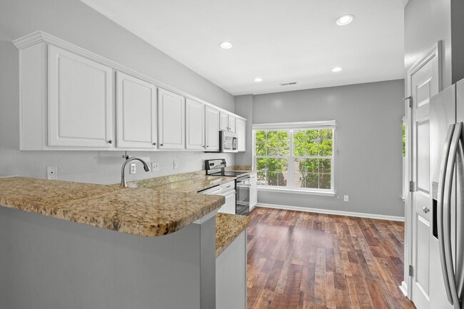 Photo - End-unit 2 Bedroom Townhome