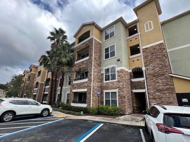 Photo - 8539 Gate Pkwy W Unit 9239