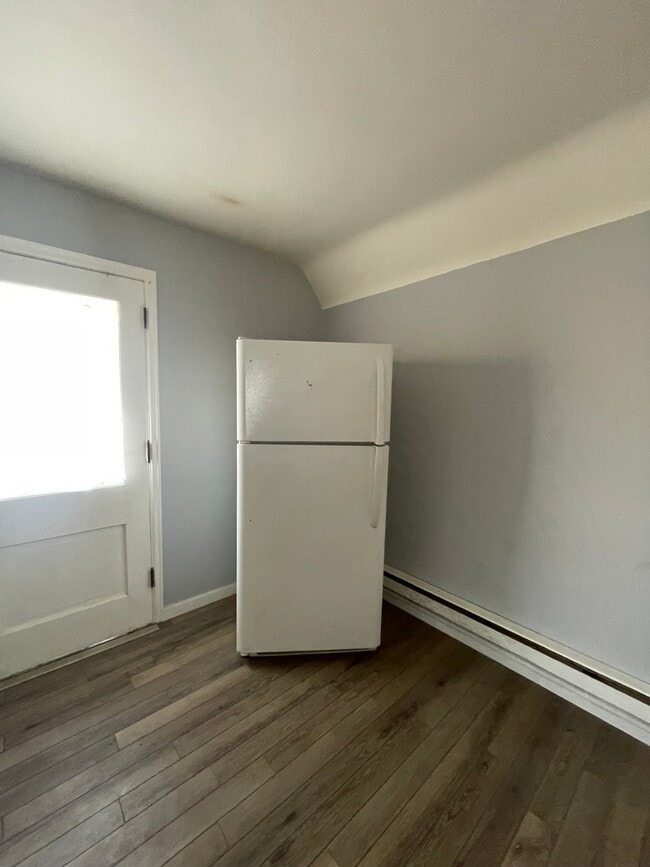 115 Sycamore St Unit B