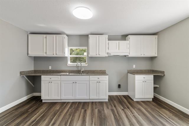 Photo - 711 Jefferson St