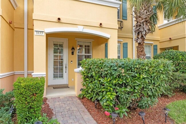 Building Photo - 1633 Napoli Dr W Rental