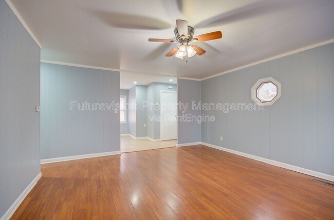 Photo - 1600 W Allen St