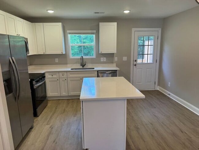 Photo - Great Kannapolis location!