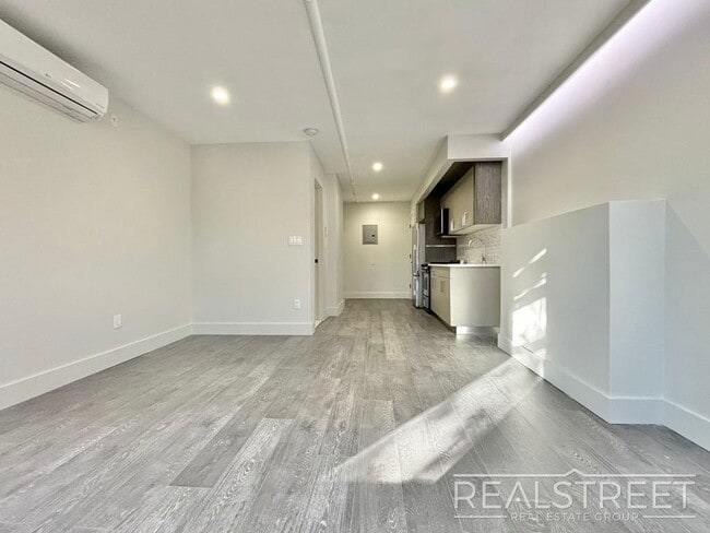 Photo - Brand New 1 Bed w Full Kitchen Amenities in Prime Crown Heights Unit 4A