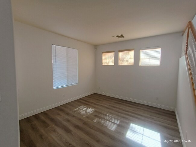 Photo - 4432 Mount Penteli Ave