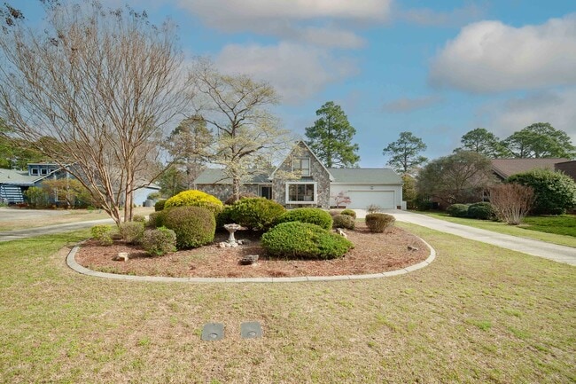 Building Photo - 6812 Uppingham Rd Rental