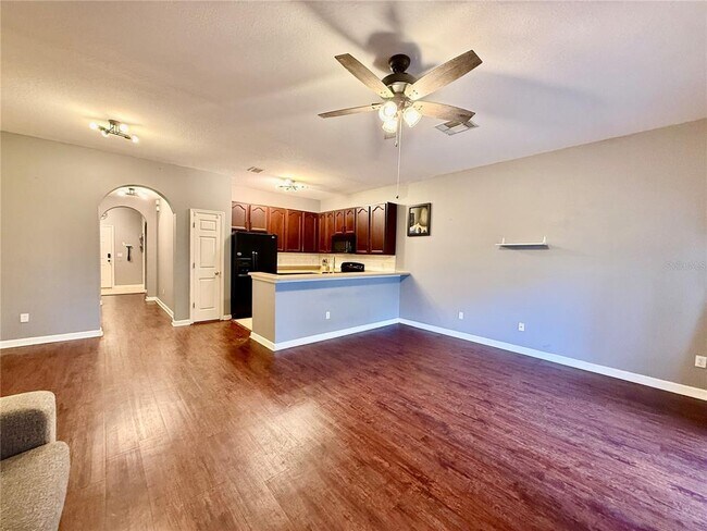 Photo - 16677 Cedar Crest Dr