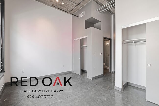 Photo - 430 S Broadway Unit 102