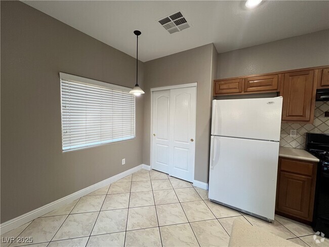 Building Photo - 1081 Pleasure Ln Rental
