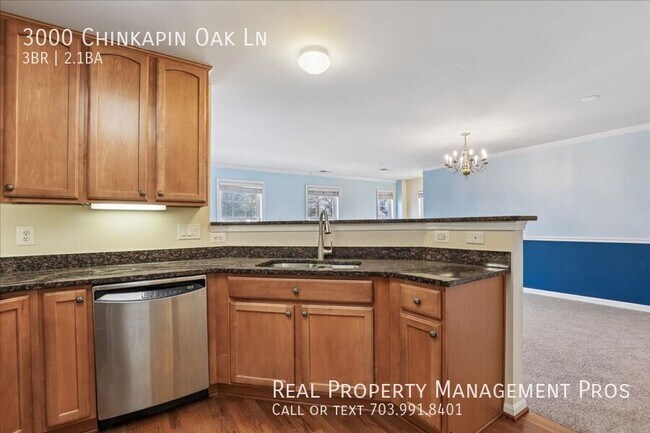 Photo - 3000 Chinkapin Oak Ln