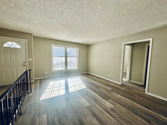 Photo - {1811} Updated duplex with great natural light and tons of space + Recently Renovated + Stainless...