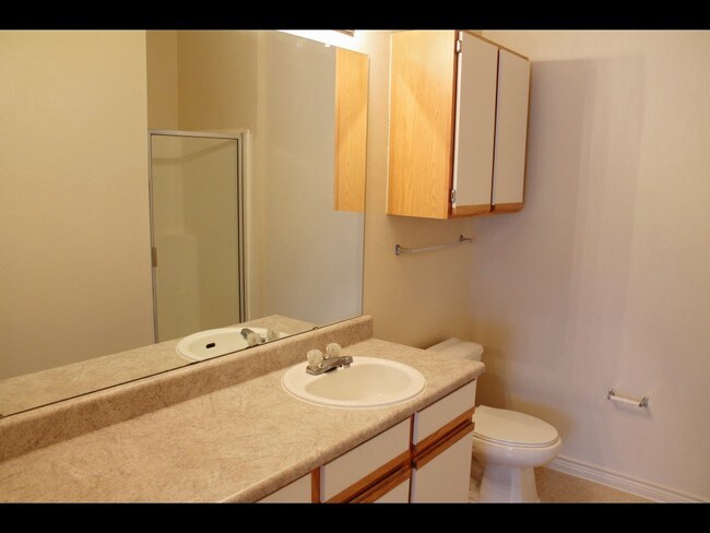 Photo - Willow Bend Apartment