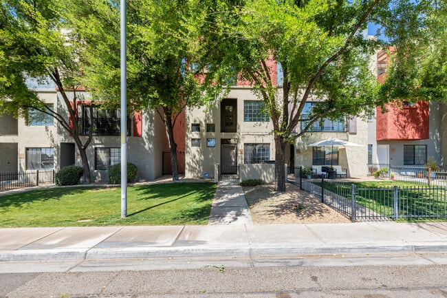 Photo - 3435 E Lance Ln