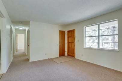 Photo - 107 McClain St