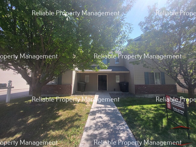 Photo - 196 Stockham Boulevard Unit B