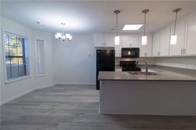 Photo - 1703 Watson Ave